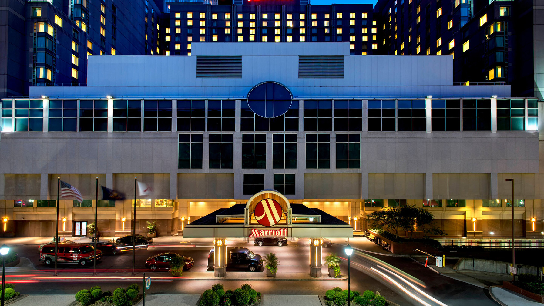 Philadelphia Marriott Downtown hotel exterior